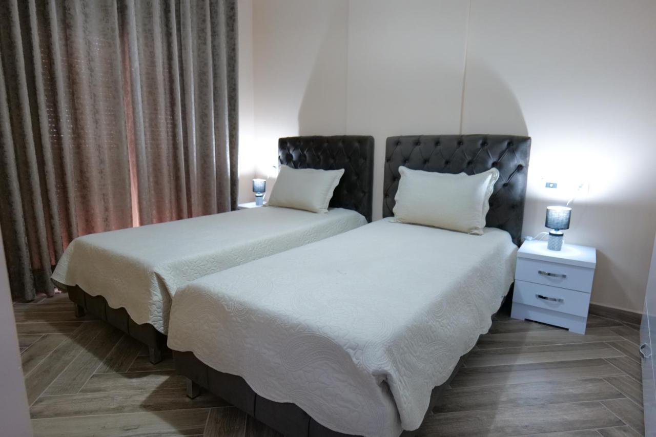 Kosta Apartments Саранда Экстерьер фото